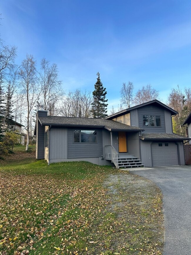 3200 N Snow Goose Dr in Wasilla, AK - Building Photo - Building Photo