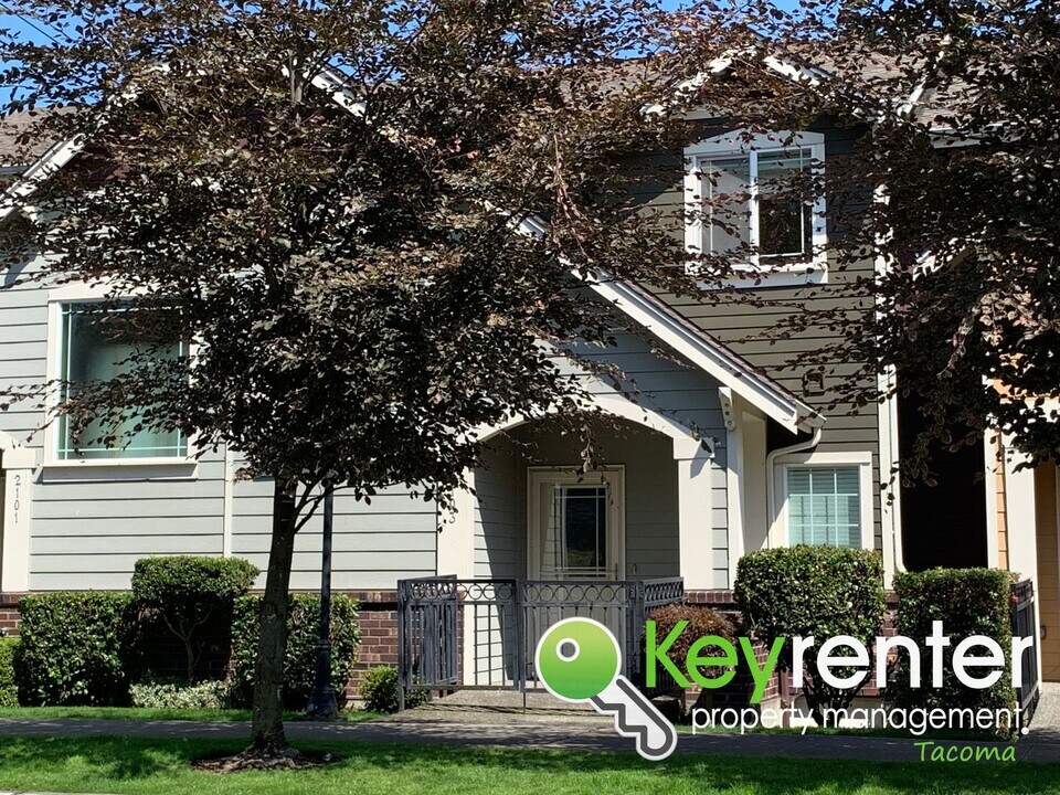2103 S G St in Tacoma, WA - Building Photo