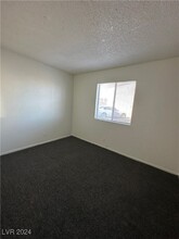 310 Eastminister Ct in Henderson, NV - Building Photo - Building Photo