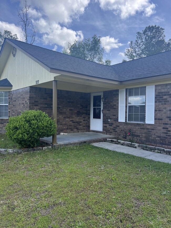 822 Waterfield Dr in Hinesville, GA - Building Photo - Building Photo