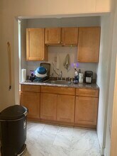 32 E Cottage St, Unit 1 in Boston, MA - Building Photo - Building Photo