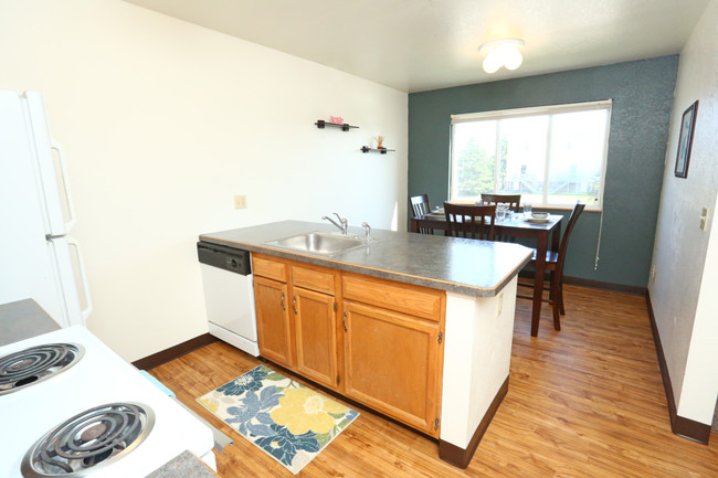 Tallgrass Apartments