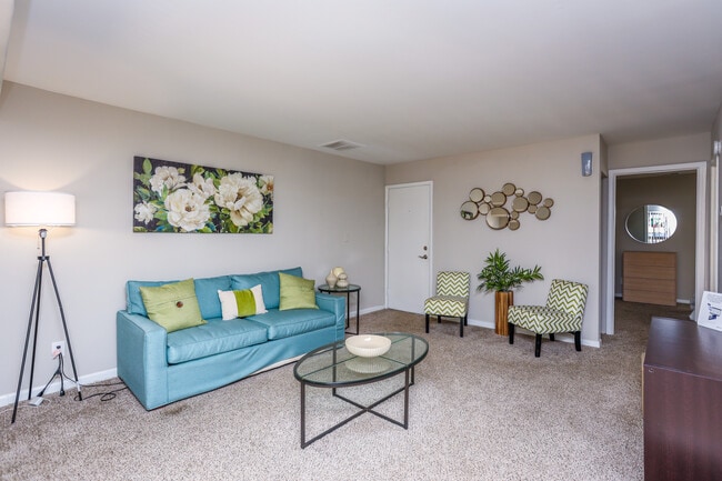 The Village on Riverwalk in College Park, GA - Foto de edificio - Interior Photo