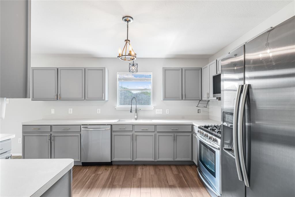 11307 Sugar Bowl Dr in Tomball, TX - Building Photo