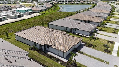 19613 Hinkley Dr in Estero, FL - Building Photo - Building Photo