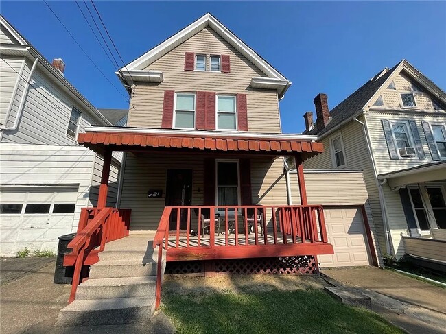 427 Franklin St, Unit #1