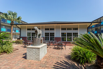 The Cove at State Street in Baton Rouge, LA - Foto de edificio - Building Photo