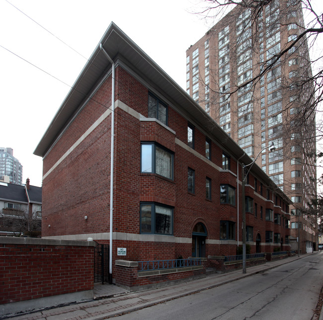 Saint Nicholas Housing Co-Op in Toronto, ON - Building Photo - Building Photo