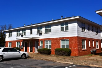 Ray Apartments in Norman, OK - Building Photo - Building Photo