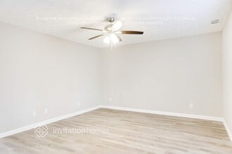 4665 Pilgrim Point Rd in Cumming, GA - Foto de edificio - Building Photo