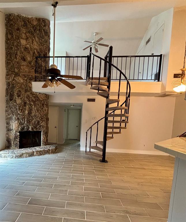 12347 W Village Dr in Houston, TX - Building Photo - Building Photo