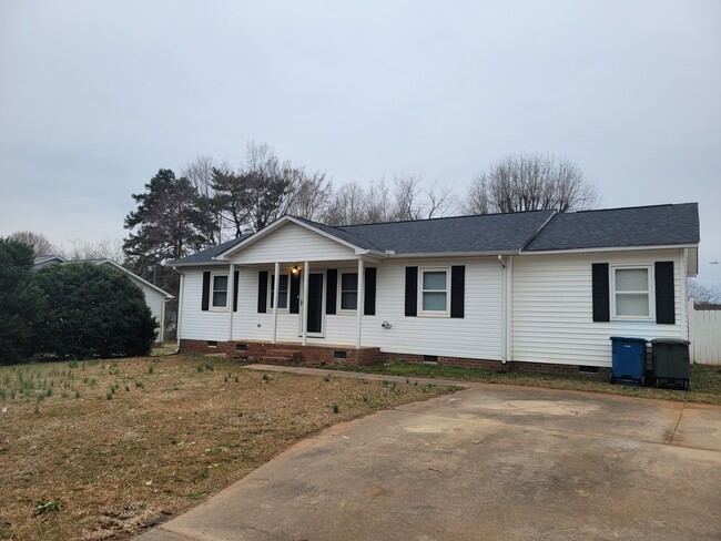 1916 Calvin Ave in Salisbury, NC - Building Photo - Building Photo