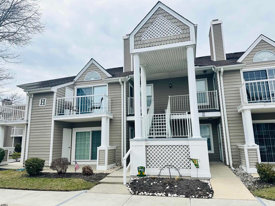 550 Central Ave in Linwood, NJ - Building Photo