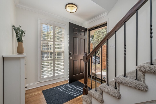 9005 Nolley Ct, Unit A in Charlotte, NC - Building Photo - Building Photo