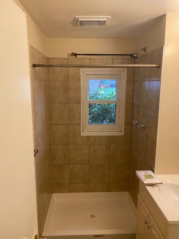 property at 4 Byers Ct