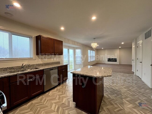 375 Alonzo Palmer St in Pataskala, OH - Building Photo - Building Photo