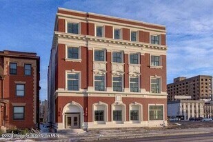 19 River St in Wilkes-Barre, PA - Building Photo