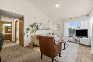Reserve at Moonlight in Gardner, KS - Building Photo