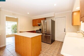 409 Soule Ave in Pleasant Hill, CA - Building Photo - Building Photo