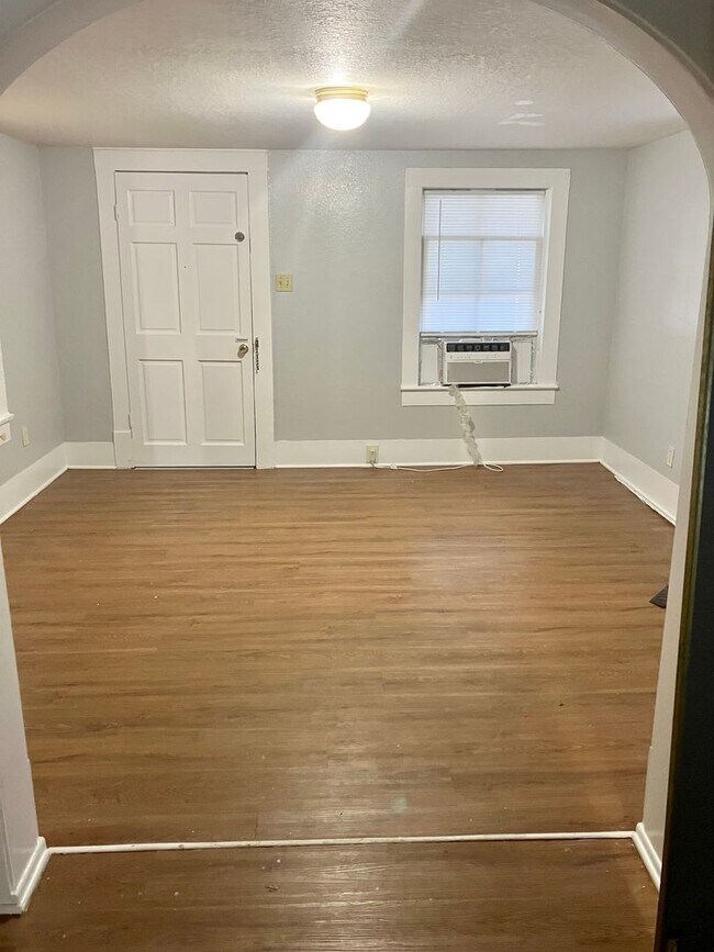 613 Church St in Galveston, TX - Building Photo - Building Photo