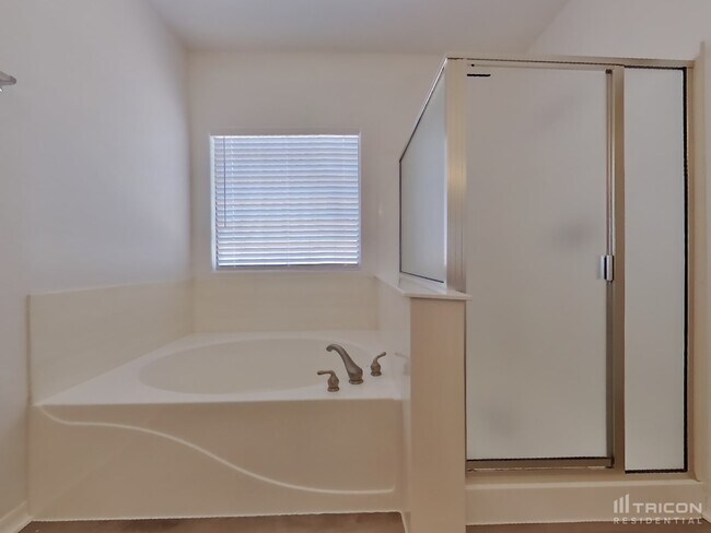 25574 W St Charles Ct in Buckeye, AZ - Building Photo - Building Photo
