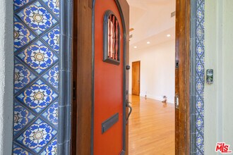 3234 Ettrick St in Los Angeles, CA - Building Photo - Building Photo