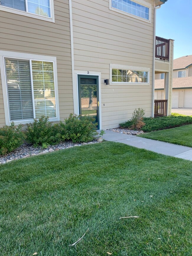 3002 W Elizabeth St, Unit 3D in Fort Collins, CO - Foto de edificio - Building Photo