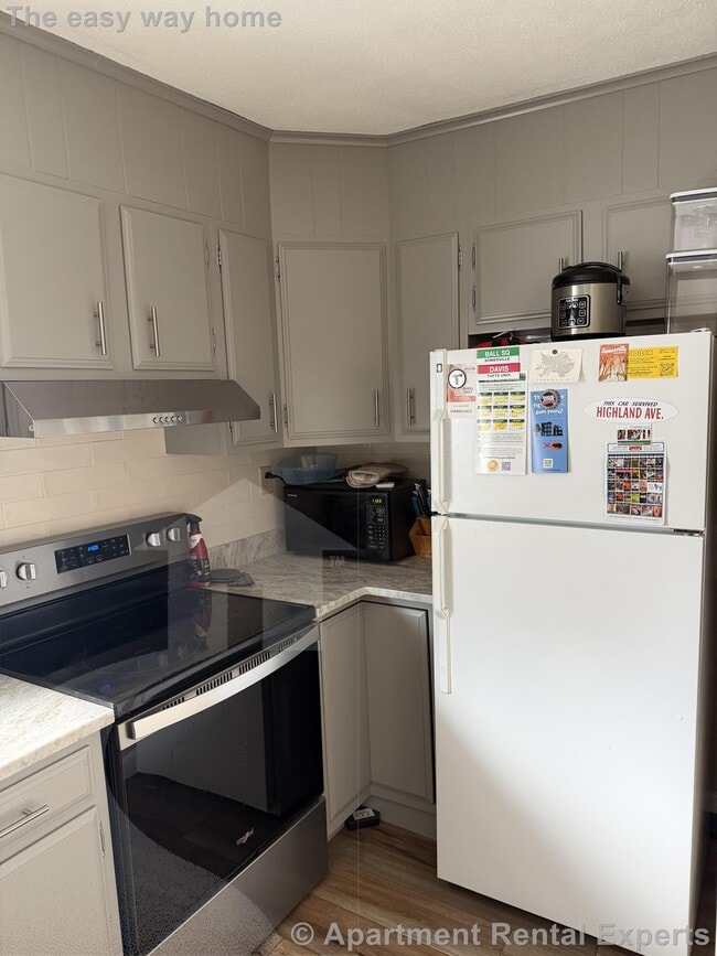 65 Boston Ave, Unit #2 in Somerville, MA - Building Photo - Building Photo