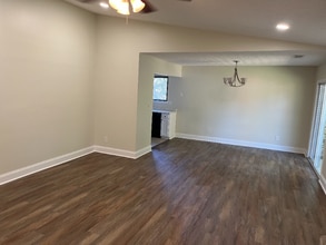 4059 Sugar Mill Dr in Duluth, GA - Building Photo - Building Photo