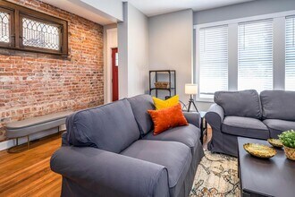 1742 Bryden Rd in Columbus, OH - Building Photo - Building Photo