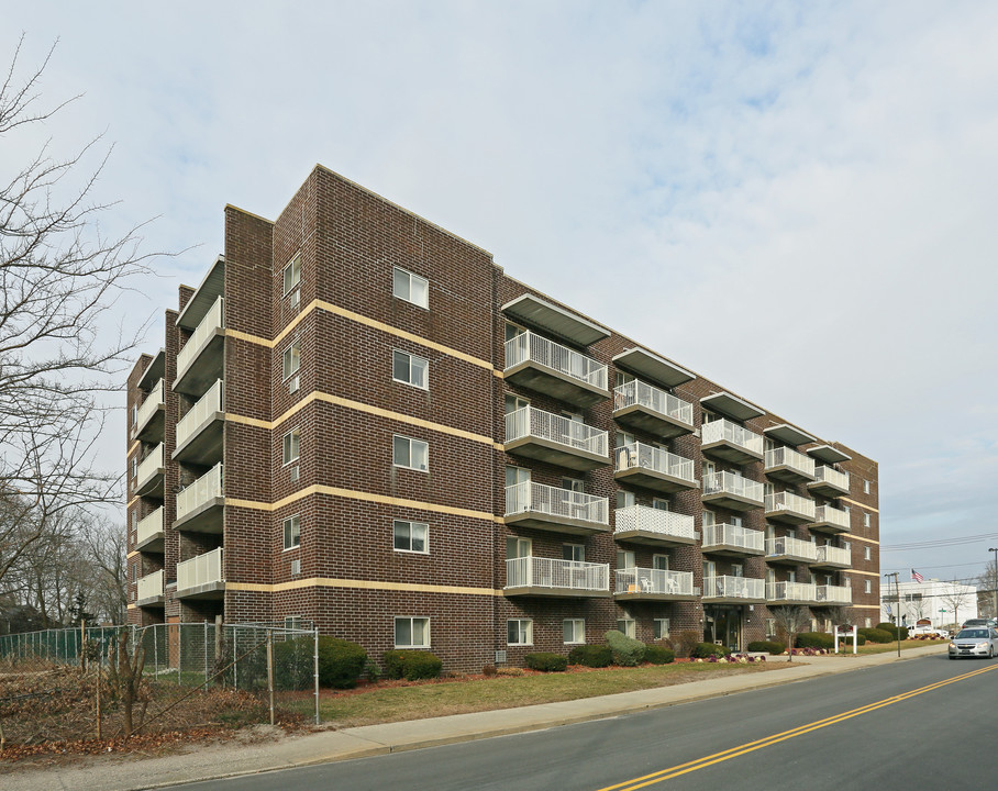 Terry Apartments in Patchogue, NY - Building Photo