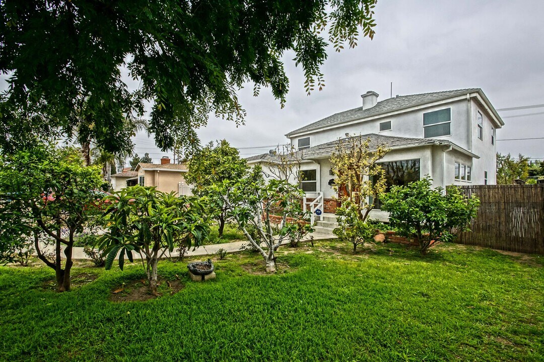 4434 Dawes Ave in Culver City, CA - Building Photo