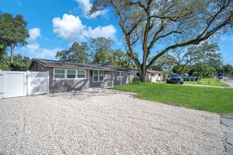 4640 SW 25th Terrace in Fort Lauderdale, FL - Building Photo - Building Photo