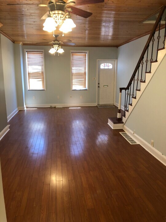 3136 Agate St in Philadelphia, PA - Building Photo