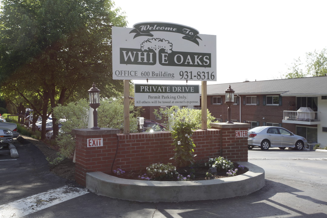 White Oaks in Pittsburgh, PA - Foto de edificio