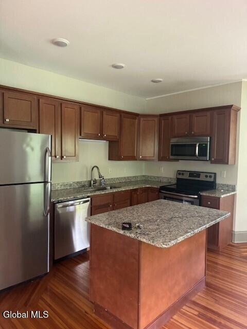 44 Elliot Rd in East Greenbush, NY - Building Photo - Building Photo