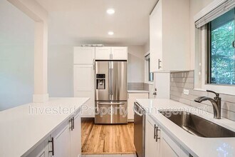 4251 Shoshone St in Denver, CO - Building Photo - Building Photo