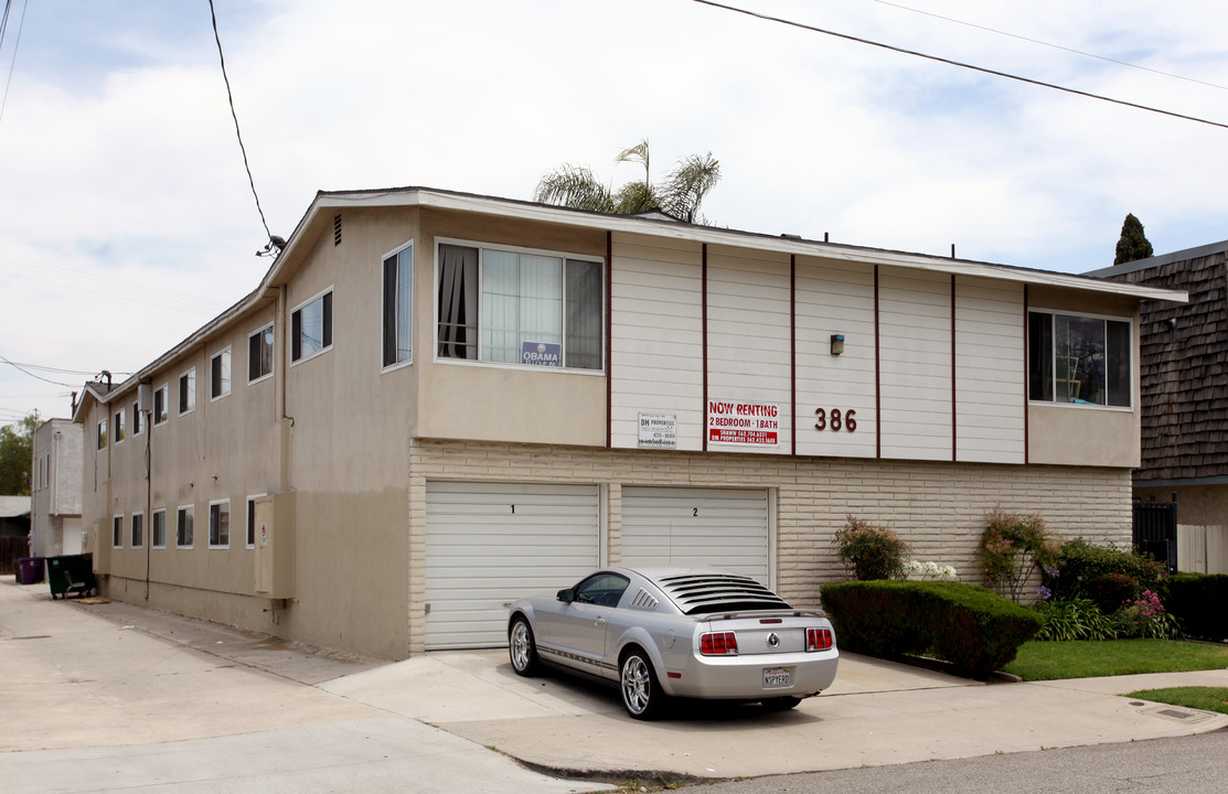 386 Temple Ave in Long Beach, CA - Foto de edificio