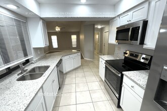 2117 Mauritania Rd in Punta Gorda, FL - Building Photo - Building Photo