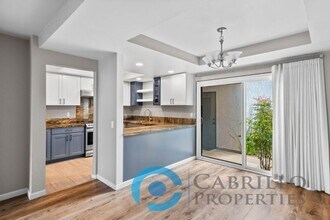 4024 Crystal Dawn in San Diego, CA - Building Photo - Building Photo