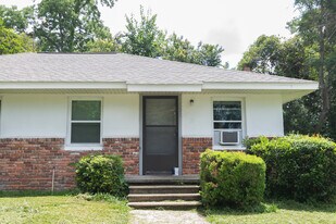 1207 N Martin Luther King Jr Blvd. in Tallahassee, FL - Building Photo