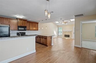 5616 Preston Oaks Rd in Dallas, TX - Building Photo - Building Photo