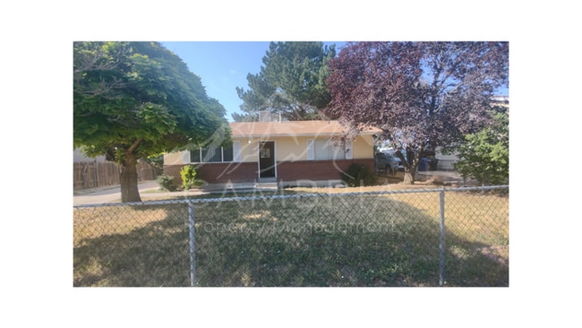 property at 4071 Sun Dr