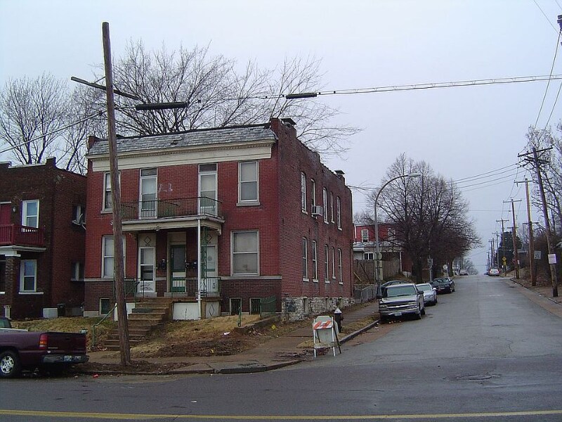 5801 S Broadway in St. Louis, MO - Building Photo