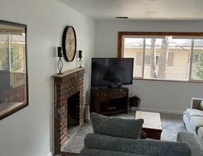 929 Harold Dr in Incline Village, NV - Building Photo - Building Photo