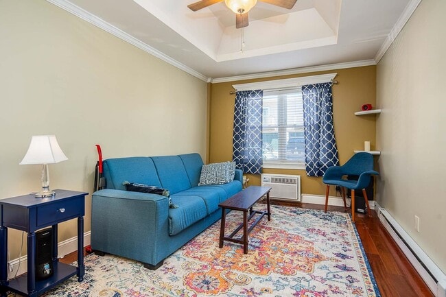 property at 9 Grand St