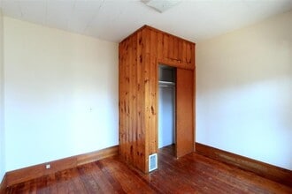 92 Rogers Ave, Unit 2 in Somerville, MA - Building Photo - Building Photo