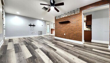 3629 Bedford St in New Port Richey, FL - Building Photo - Building Photo