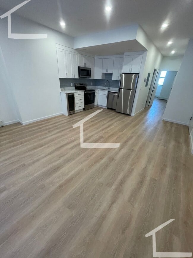 property at 521 Massachusetts Ave
