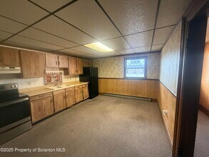 1301 Main St in Dickson City, PA - Building Photo - Building Photo